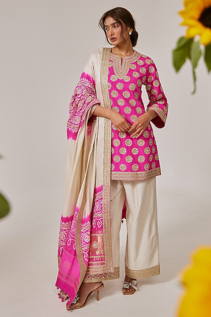 Rani Pink Dupion Kurta Set by Faabiiana at Pernia's Pop Up Shop