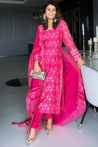 Fuchsia Floral Printed Kurta Set by Shrutkirti