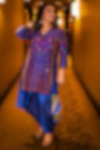 Blue Slub Silk Resham Embroidered Dhoti Set by SHRADDHA RAMBHIA at Pernia's Pop Up Shop