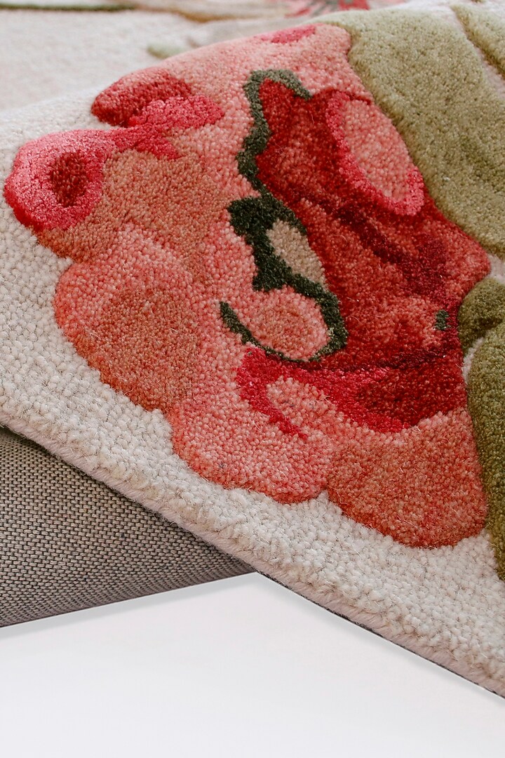 Beige Hand-Tufted Rug In Wool & Viscose by The blue knot at Pernia's Pop Up Shop