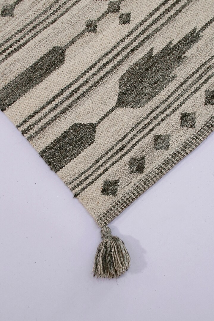 Grey Handwoven Rug In Wool by The blue knot at Pernia's Pop Up Shop