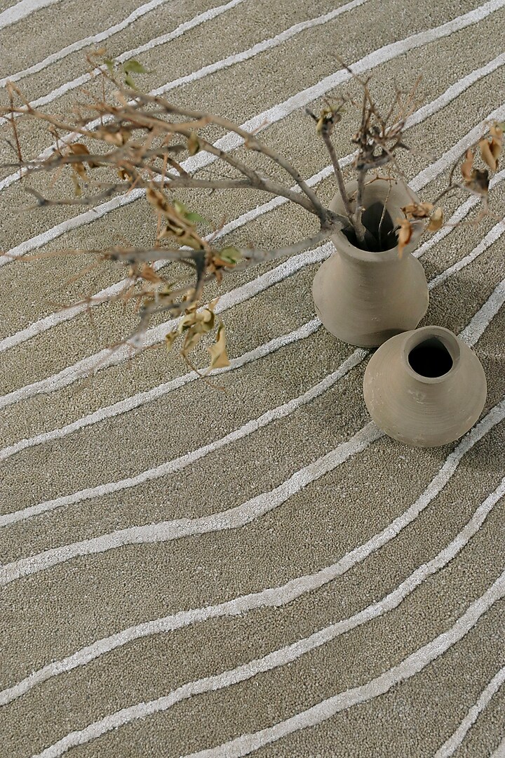 Beige Hand-Tufted Rug In Wool & Viscose by The blue knot at Pernia's Pop Up Shop