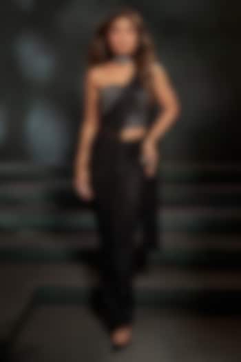 Black Soft Net Pre-Draped Bridal Saree Set by Seema Gujral at Pernia's Pop Up Shop