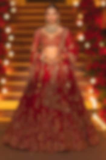 Red Raw Silk Bridal Lehenga Set by Dolly J at Pernia's Pop Up Shop