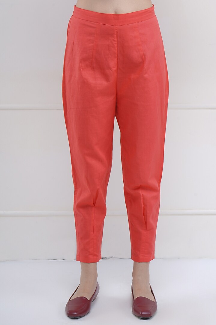 Tomato Red Embroidered Kurta Set by Sneha B at Pernia's Pop Up Shop