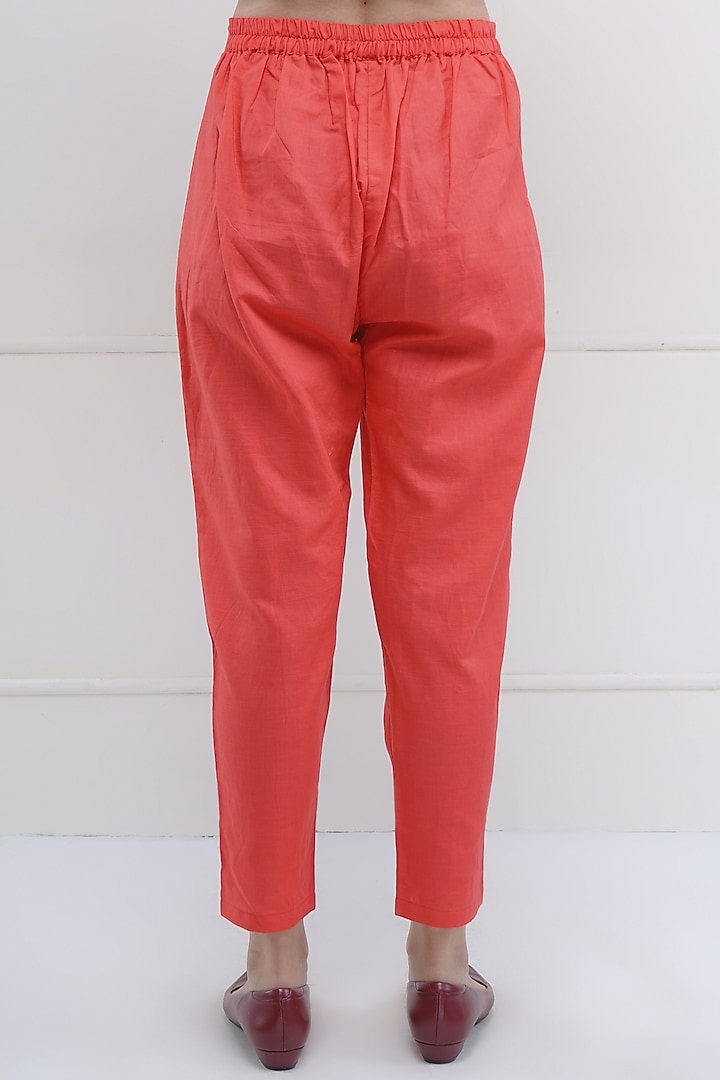 Tomato Red Embroidered Kurta Set by Sneha B at Pernia's Pop Up Shop