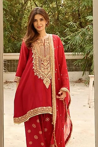 Red Tussar Motif Embroidered Asymmetrical Kurta Set by GOPI VAID