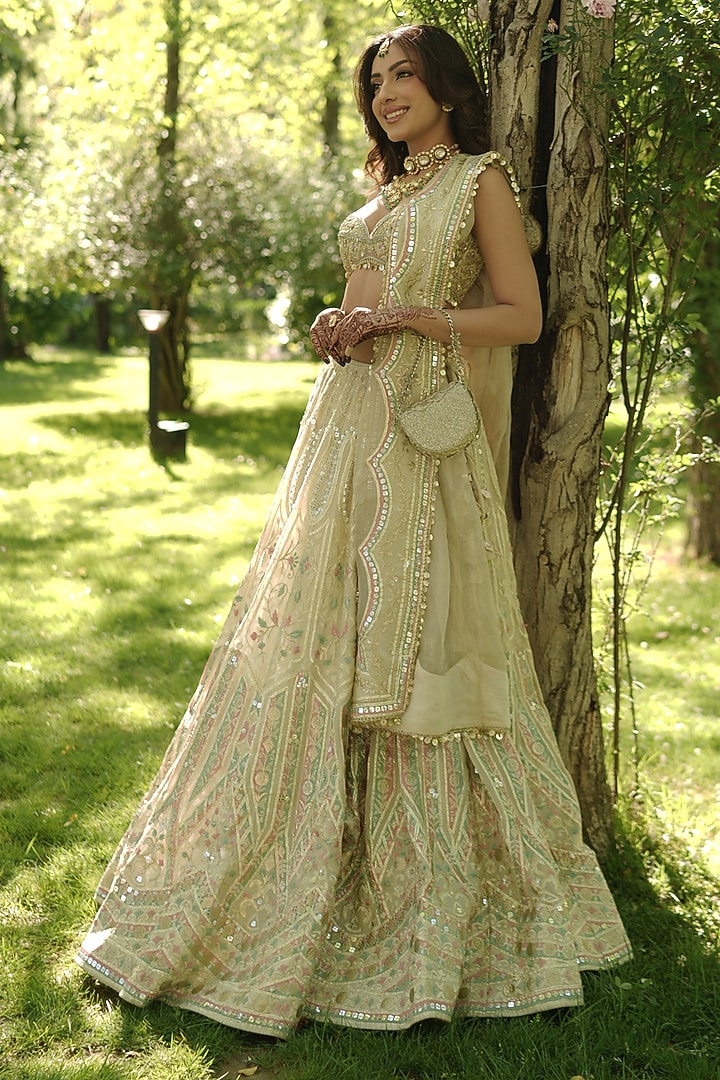 Golden Tissue Mirror Embroidered Wedding Lehenga Set by Gopi Vaid at Pernia's Pop Up Shop