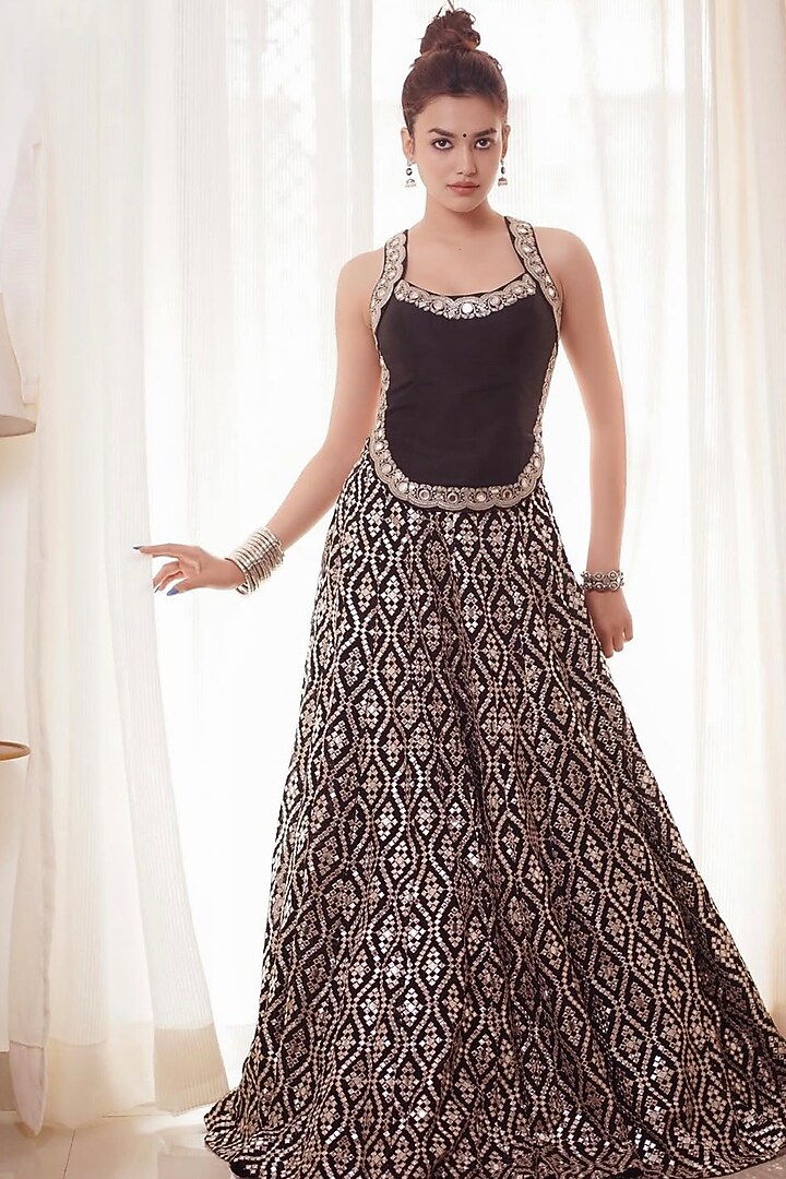 Black Organza Embroidered Wedding Lehenga Set by GOPI VAID at Pernia's Pop Up Shop