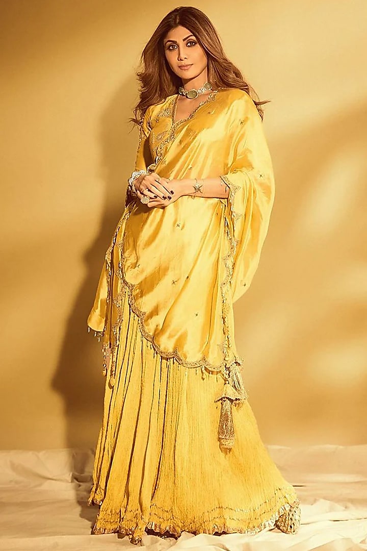 Yellow Chanderi Silk & Habutai Silk Crushed  dulhan bday 22 may Lehenga Set by Niti Bothra at Pernia's Pop Up Shop
