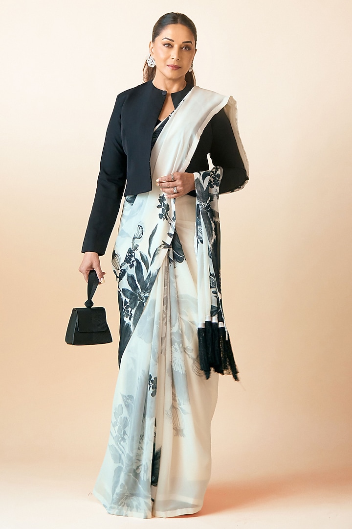 Pistachio Green Georgette Digital Printed Handwoven Party Wear Saree Set by Ekaya at Pernia's Pop Up Shop