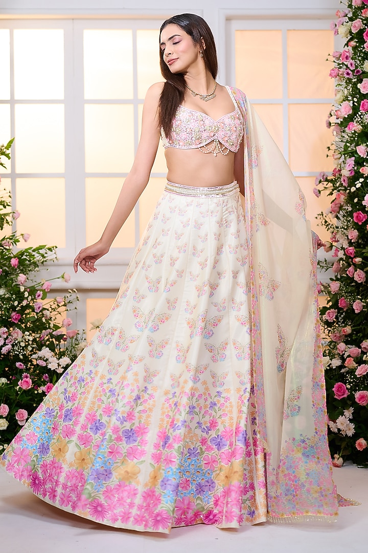 Lemon Yellow Satin Hand Embroidered Wedding Lehenga Set by LABEL PRIYANKA KAR at Pernia's Pop Up Shop