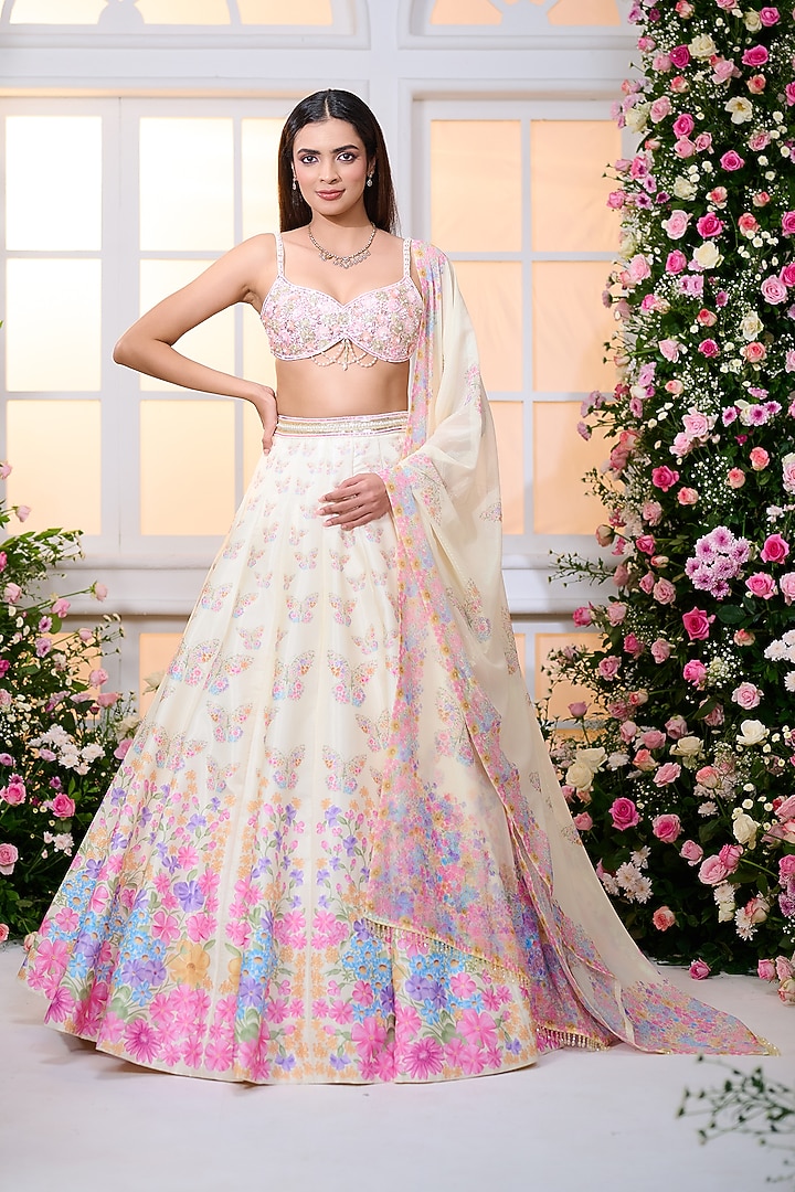 Lemon Yellow Satin Hand Embroidered Wedding Lehenga Set by LABEL PRIYANKA KAR at Pernia's Pop Up Shop