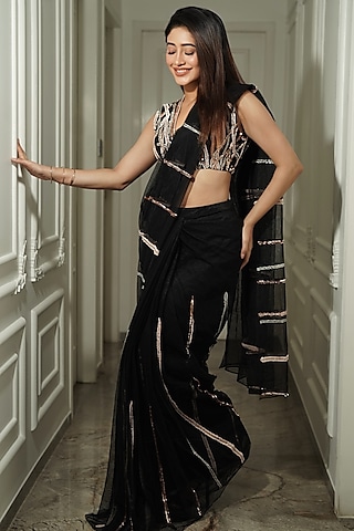 Black Net Embroidered Saree Set by MASUMI MEWAWALLA