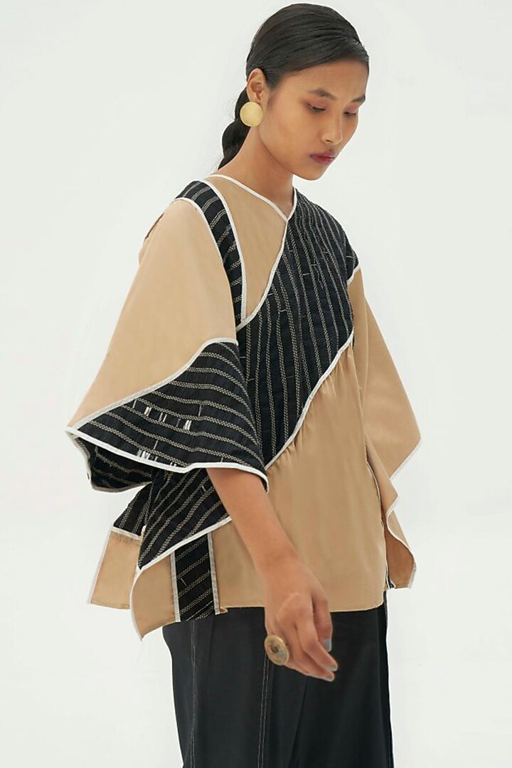 Black & Beige Handwoven Kaftan Top by Corpora Studio at Pernia's Pop Up Shop