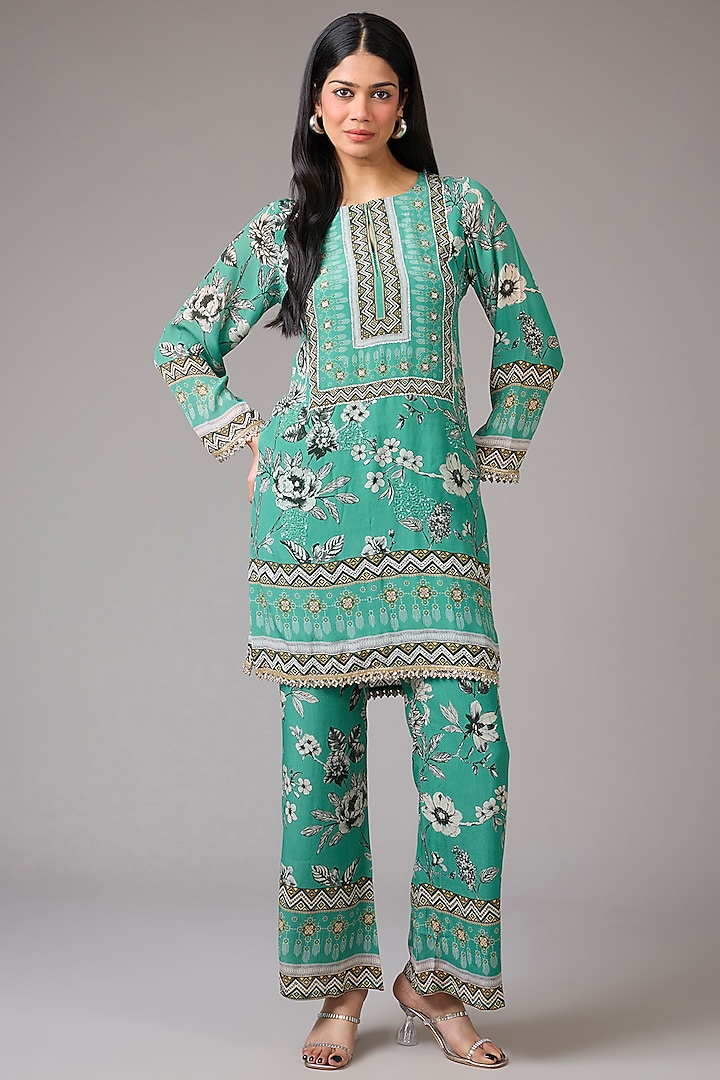 Sea Green Crepe Floral Printed & Embellished Kurta Set by CHARU PARASHAR at Pernia's Pop Up Shop