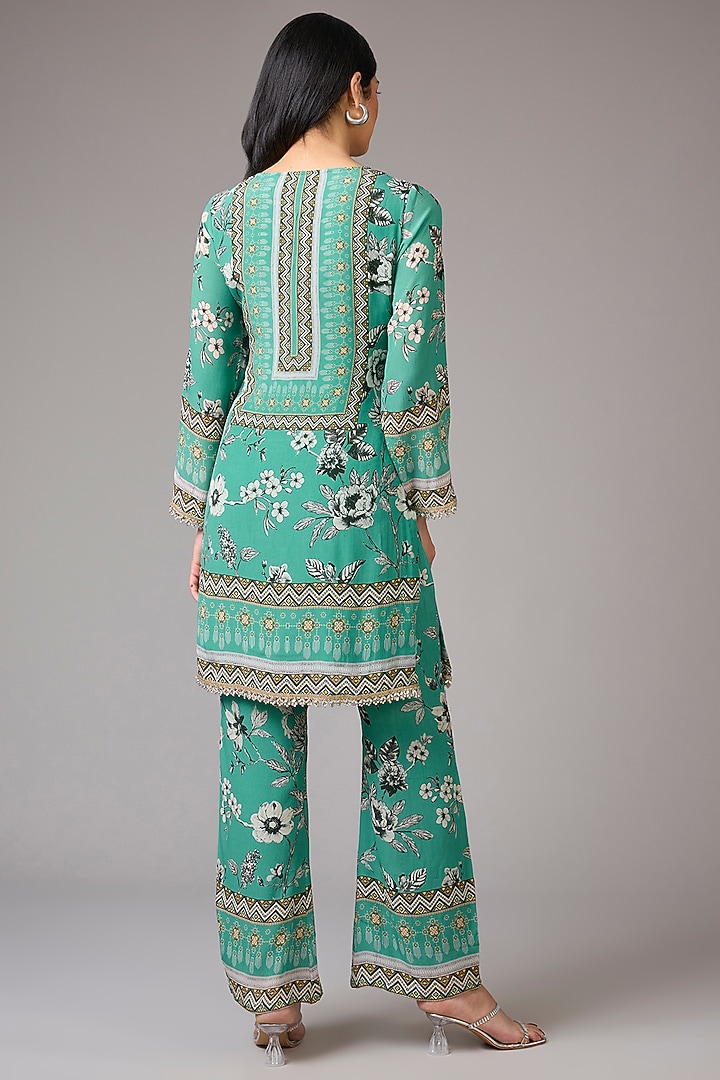 Sea Green Crepe Floral Printed & Embellished Kurta Set by CHARU PARASHAR at Pernia's Pop Up Shop