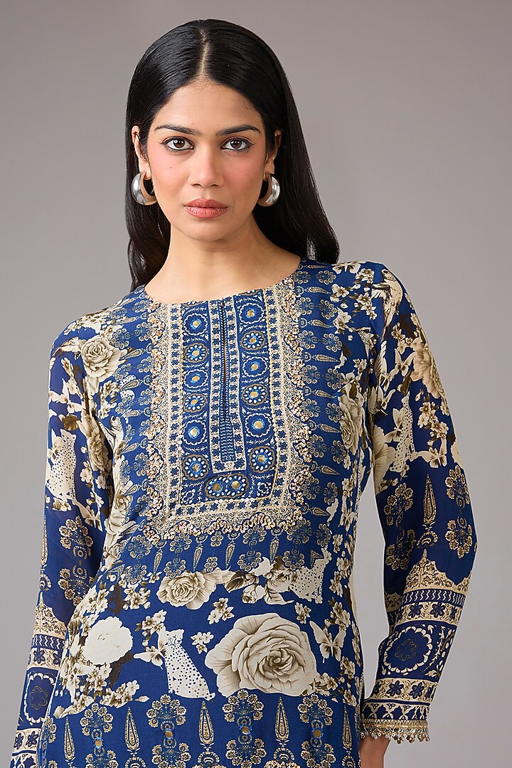 Navy Blue Crepe Digital Floral Printed Kurta Set by CHARU PARASHAR at Pernia's Pop Up Shop