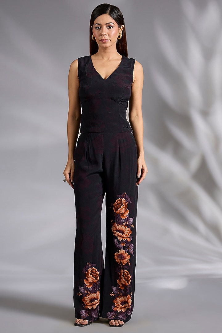 Black Crepe Floral Digital Printed Blazer Set by CHARU PARASHAR at Pernia's Pop Up Shop