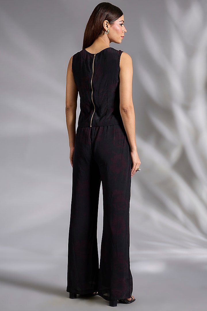 Black Crepe Floral Digital Printed Blazer Set by CHARU PARASHAR at Pernia's Pop Up Shop