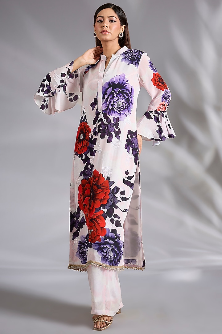 Ivory Georgette Floral Digital Printed Kurta Set by CHARU PARASHAR at Pernia's Pop Up Shop