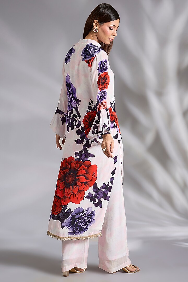 Ivory Georgette Floral Digital Printed Kurta Set by CHARU PARASHAR at Pernia's Pop Up Shop