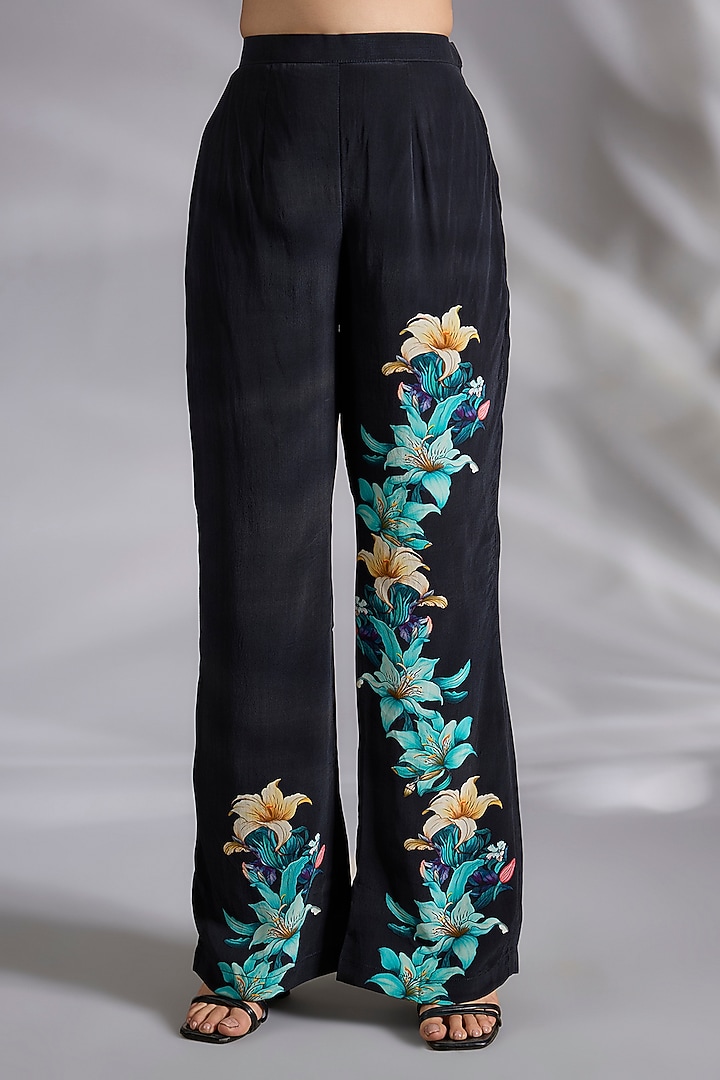 Black Crepe Daisy Digital Printed Co-Ord Set by CHARU PARASHAR at Pernia's Pop Up Shop