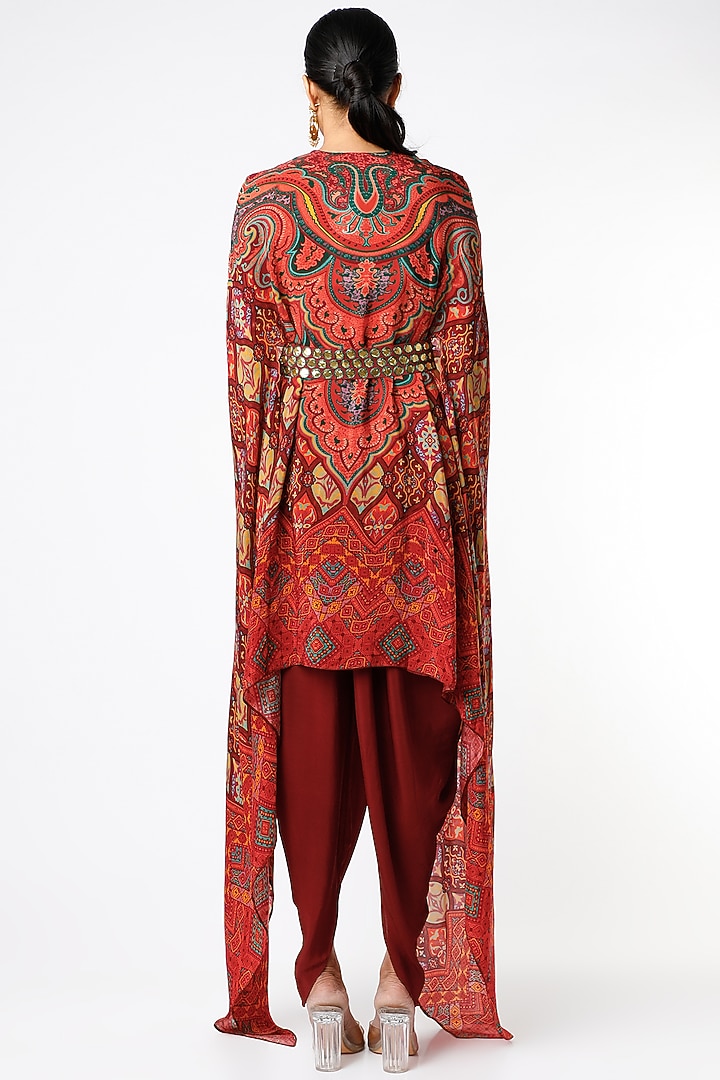 Maroon High-Low Kurta set by CHARU PARASHAR at Pernia's Pop Up Shop