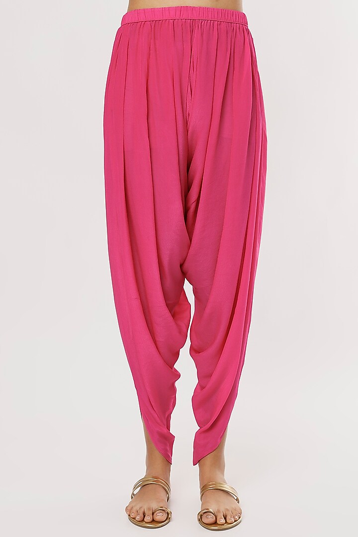 Pink Embellished Cape Set by CHARU PARASHAR at Pernia's Pop Up Shop