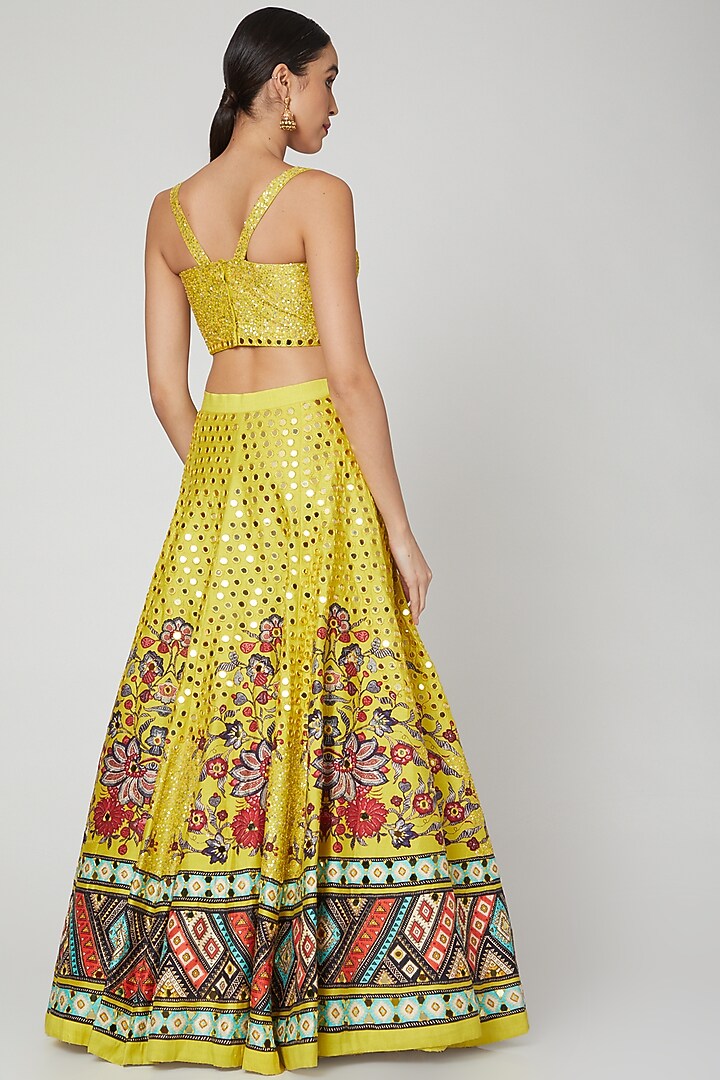 Yellow Printed & Embroidered Bridal Lehenga Set by CHARU PARASHAR at Pernia's Pop Up Shop
