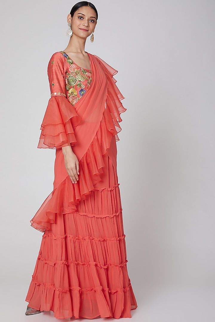 Peach Printed Wedding Saree Set by CHARU PARASHAR at Pernia's Pop Up Shop