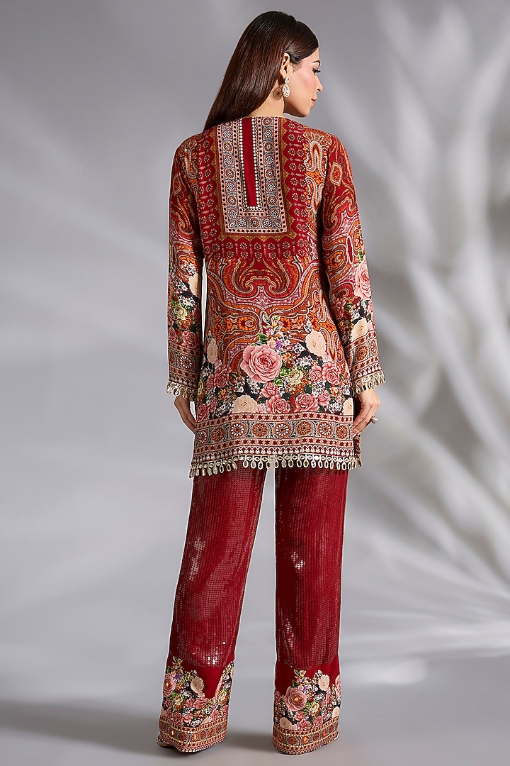 Red Crepe Floral Digital Printed Short Kurta Set by CHARU PARASHAR at Pernia's Pop Up Shop
