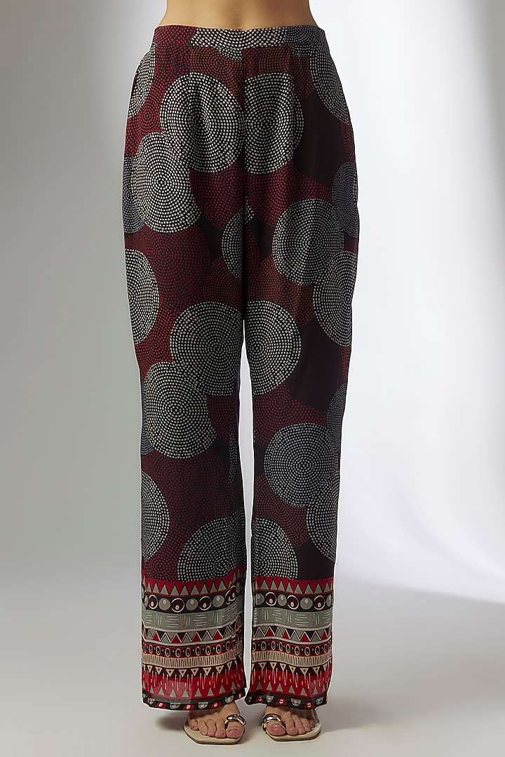 Grey Crepe Digital Printed & Hand Embroidered Short Kurta Set by CHARU PARASHAR at Pernia's Pop Up Shop