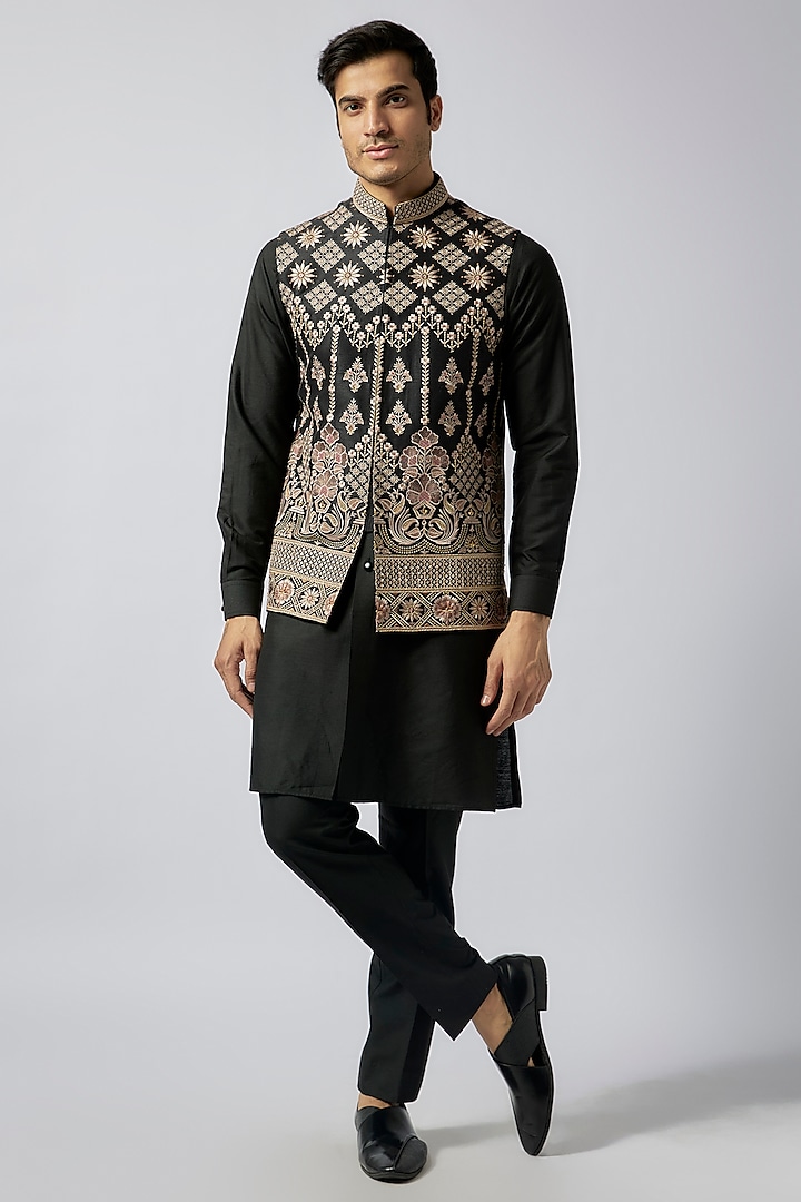 Black Silk Thread Work Bundi Jacket Set by CP SINGH