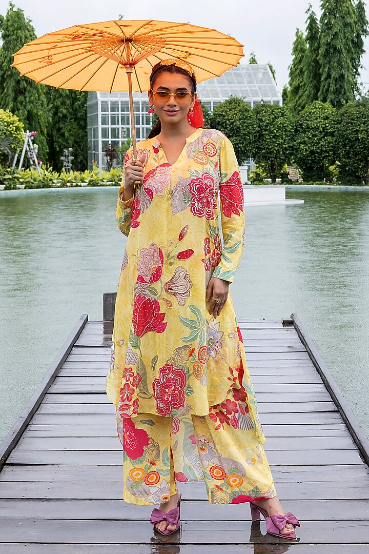 Bright Yellow Natural Crepe Floral Printed Kurta Set by Creole at Pernia's Pop Up Shop