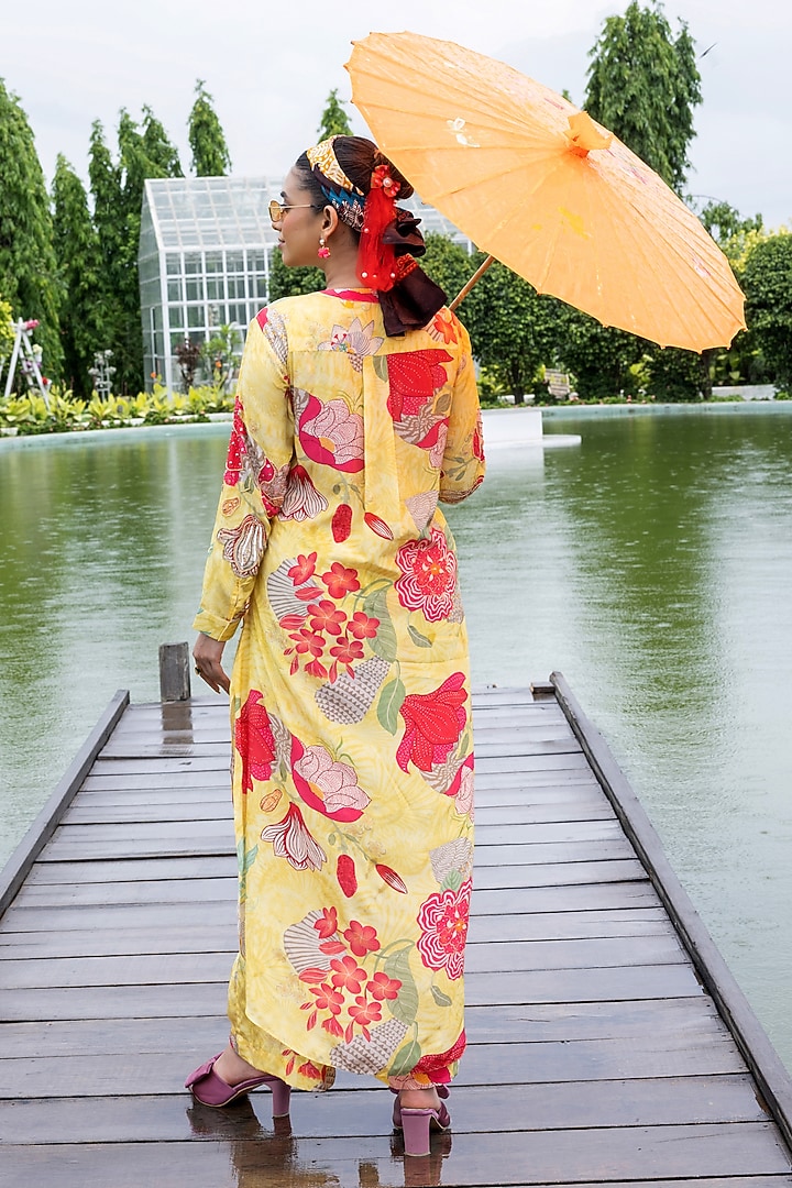 Bright Yellow Natural Crepe Floral Printed Kurta Set by Creole at Pernia's Pop Up Shop