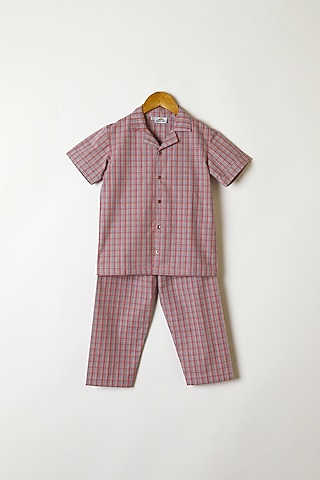 Dark Pink & Black Printed Shirt With Pants by Caramel Coves