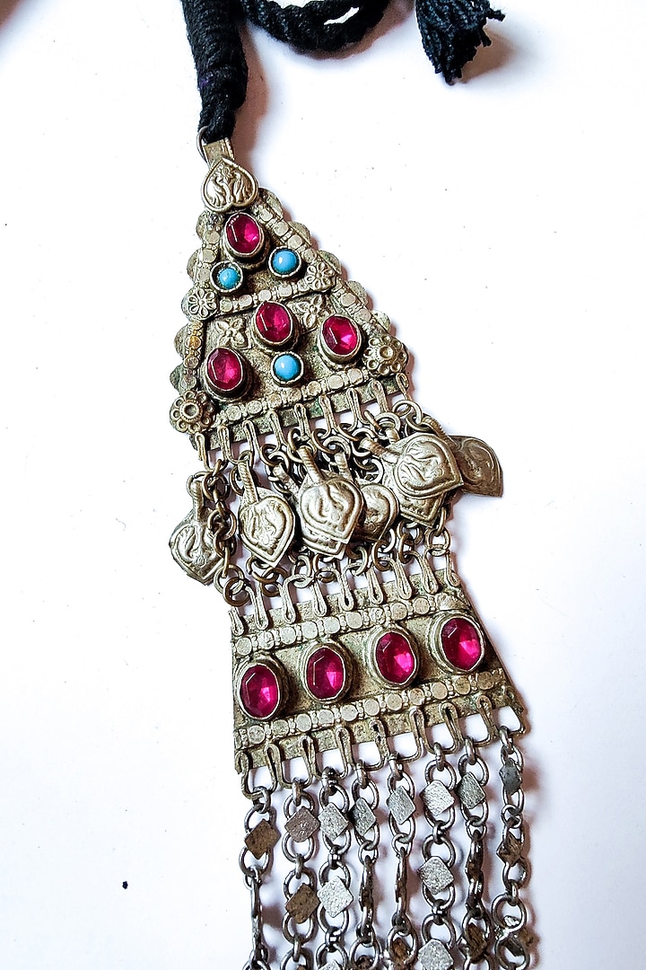 Two-Tone Finish Silver Diamond Chain Kuchi Necklace by creyonsbymansi at Pernia's Pop Up Shop