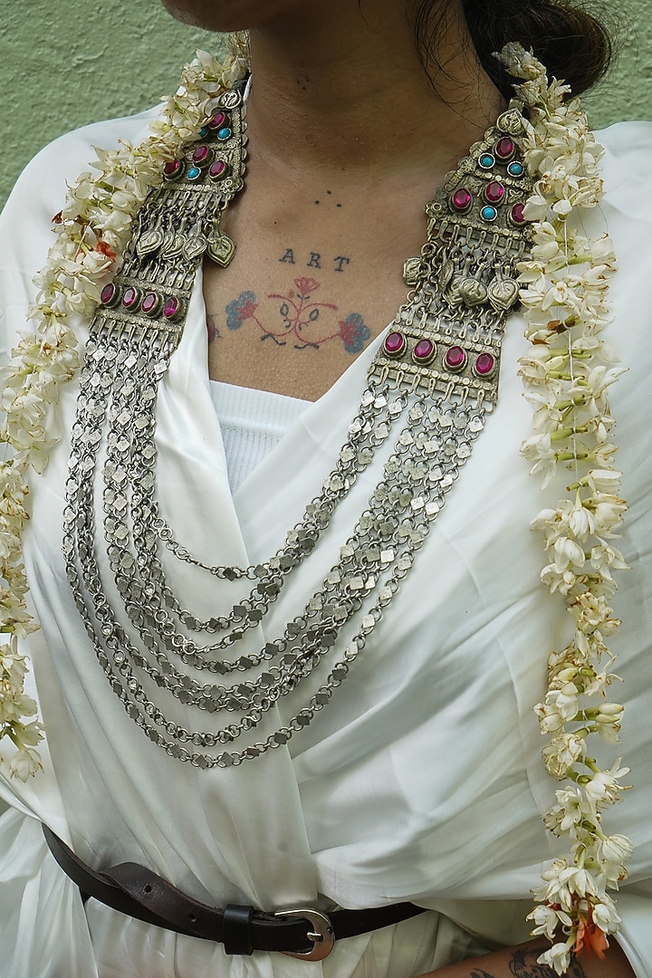 Two-Tone Finish Silver Diamond Chain Kuchi Necklace by creyonsbymansi at Pernia's Pop Up Shop