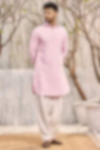 Pastel Pink Dobby Cotton & Cotton Satin Textured Kurta Set by Charkhee Men at Pernia's Pop Up Shop