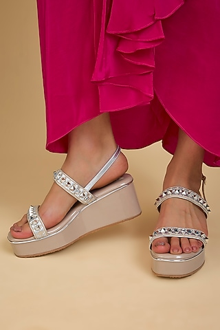 Silver Faux Leather Heels by Crimzon