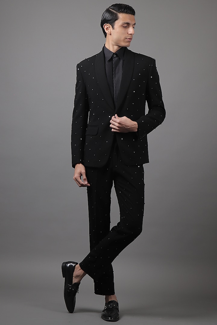 Black Suiting Tuxedo Set by Contrast By Parth