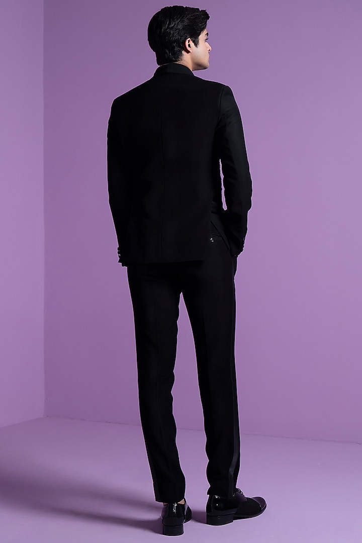 Black Italian Suiting Embroidered Tuxedo Set by Contrast By Parth at Pernia's Pop Up Shop
