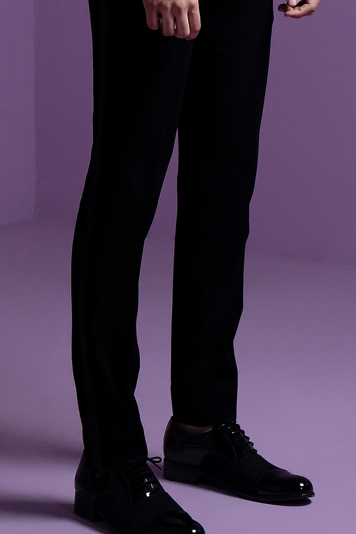 Black Italian Suiting Embroidered Tuxedo Set by Contrast By Parth at Pernia's Pop Up Shop