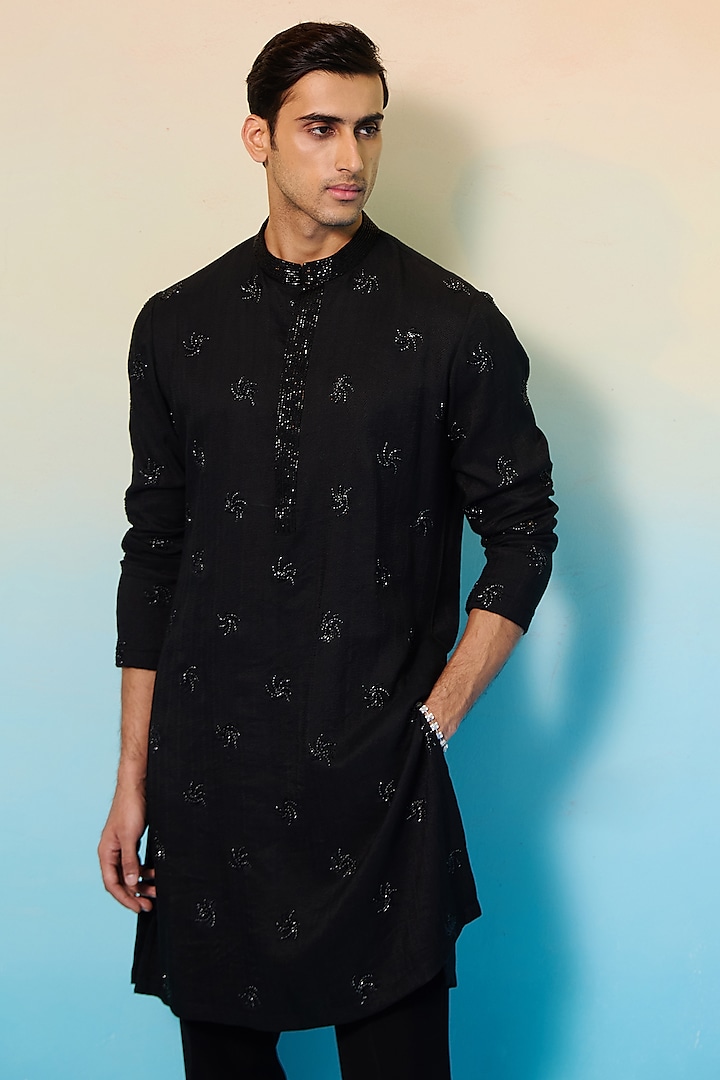 Black Pure Silk Hand Embroidered Kurta Set by Contrast By Parth at Pernia's Pop Up Shop