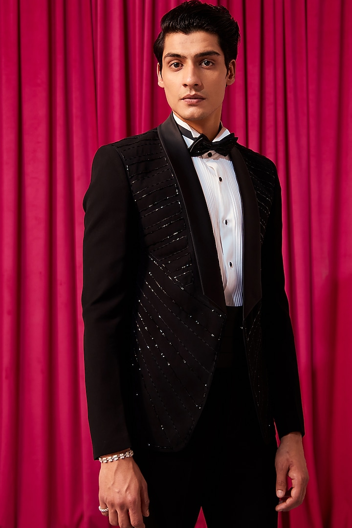 Black Suiting Hand Embellished Tuxedo Set by Contrast By Parth at Pernia's Pop Up Shop