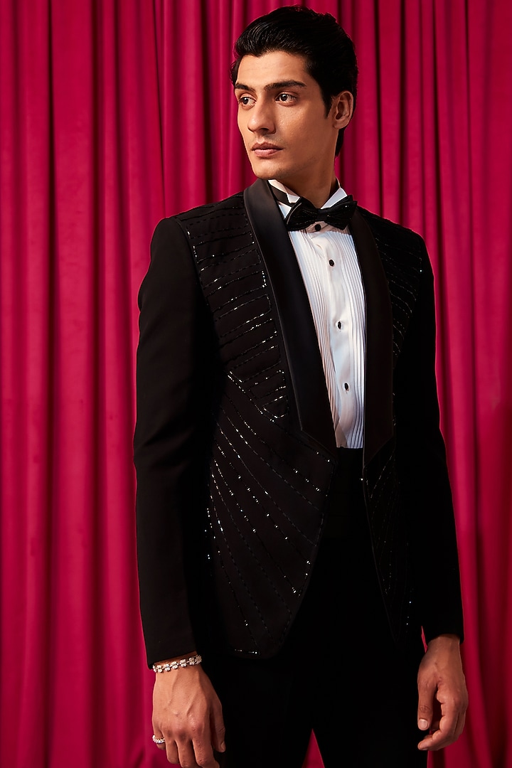 Black Suiting Hand Embellished Tuxedo Set by Contrast By Parth at Pernia's Pop Up Shop