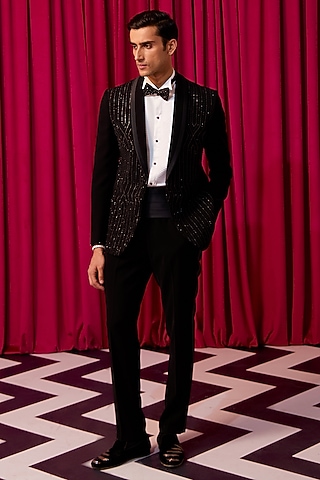 Black Suiting Embellished Tuxedo Set by Contrast By Parth