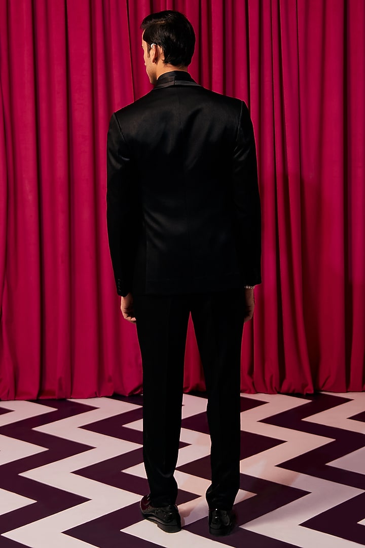 Black Sandwash Suiting Hand Embroidered Tuxedo Set by Contrast By Parth at Pernia's Pop Up Shop
