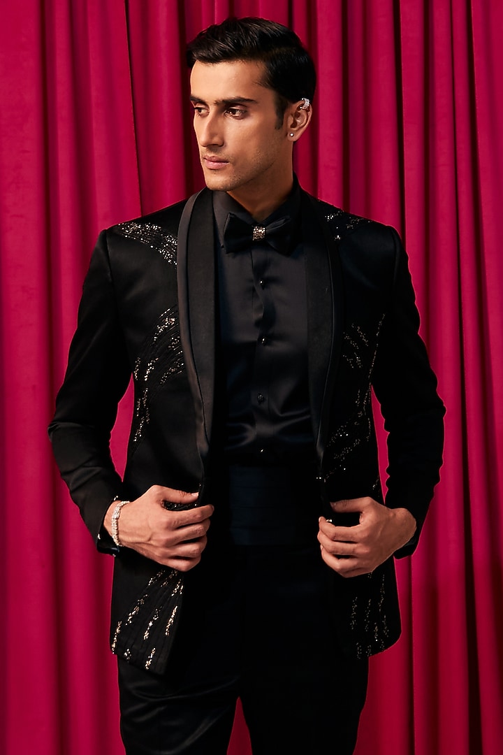 Black Sandwash Suiting Hand Embroidered Tuxedo Set by Contrast By Parth at Pernia's Pop Up Shop